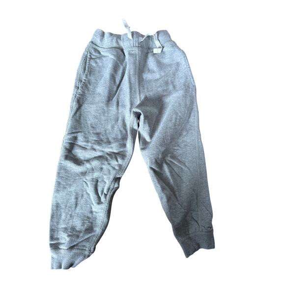 Hanna Andersson grey sweatpants - Picture 1 of 5